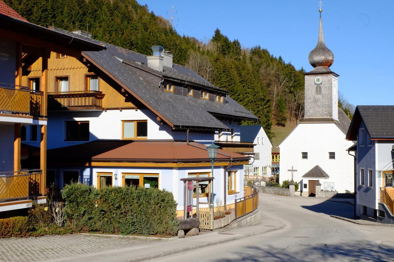 Hotel Kollerhof Aich  Εξωτερικό φωτογραφία